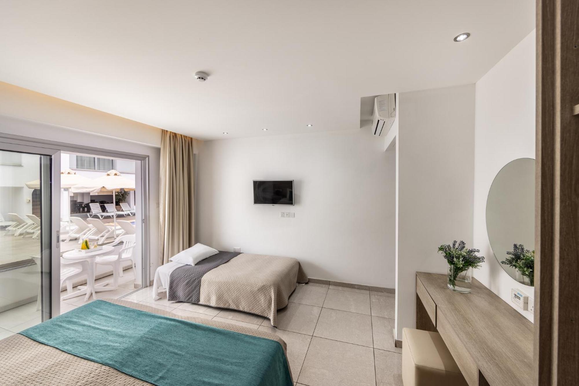 Milea Hotel Agia Napa Quarto foto